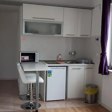 Apartment Junuzovic *