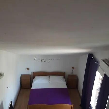 Apartment Junuzovic *